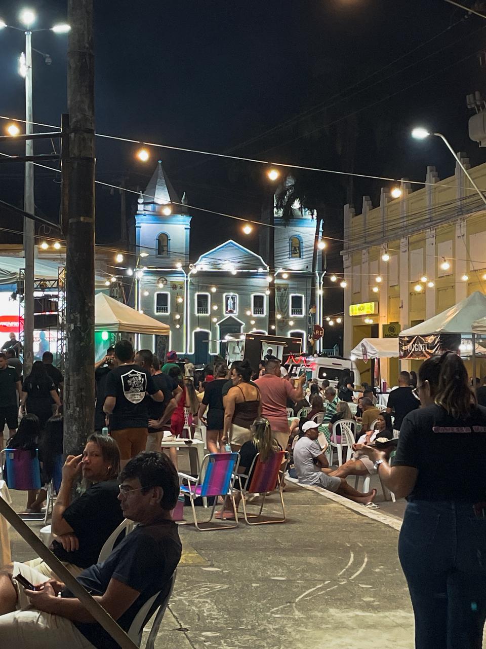 Foto 7 — 2ª Edição Antigos Cidade Alpha & II Feira Arte e Negócios